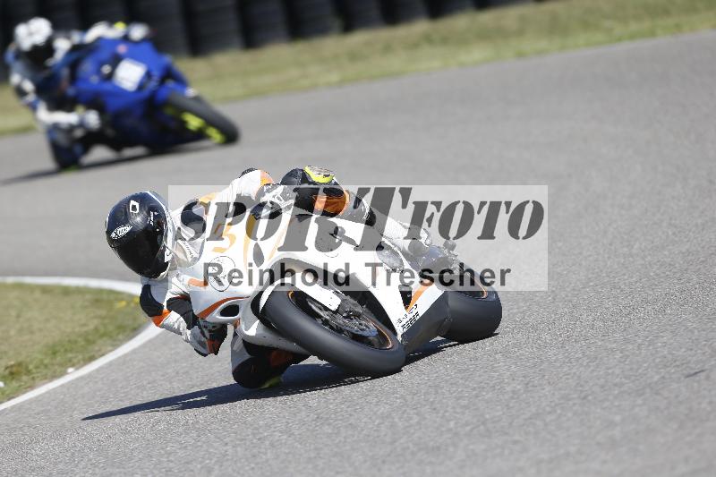 /15 22.05.2026  Plüss Moto Sport  Discover the Bike ADR /Gruppe rot - Race 3/13